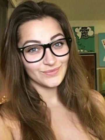 Зина Молодая Массажистка фото 2